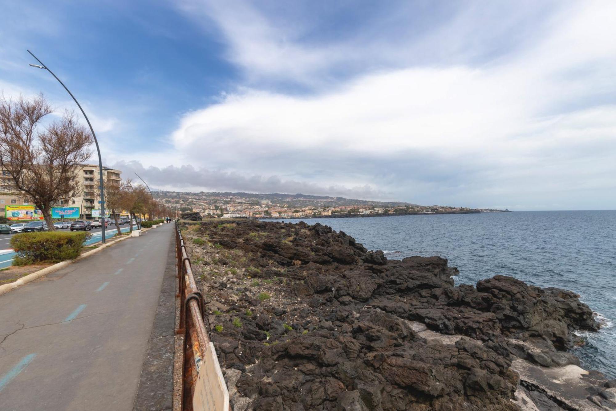 Finestre Sul Mare Apartment Catania Ngoại thất bức ảnh